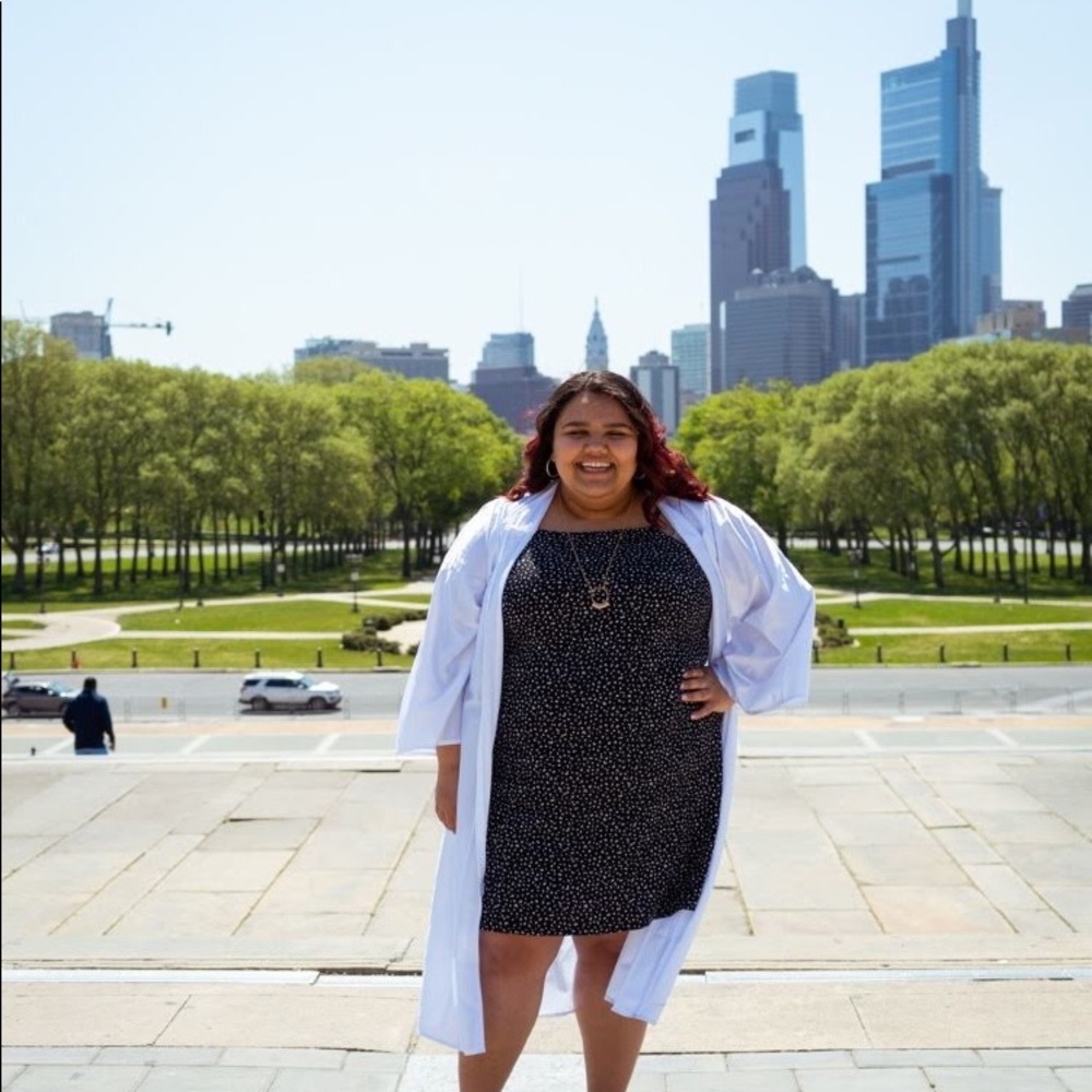 Meet your Posher, Nadia